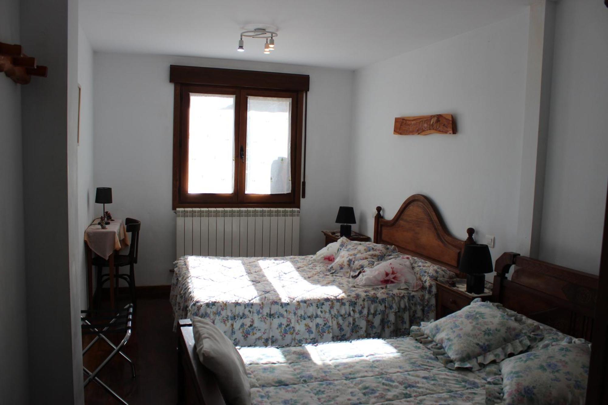 La Chimenea De Soria I Y I I Guest House Espeja de San Marcelino ภายนอก รูปภาพ