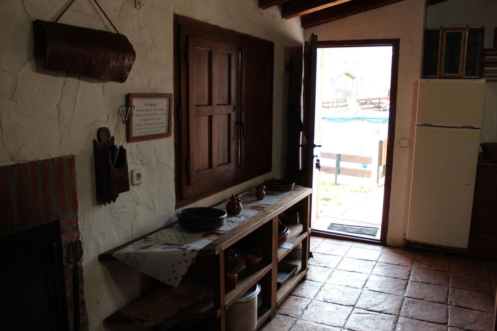 La Chimenea De Soria I Y I I Guest House Espeja de San Marcelino ภายนอก รูปภาพ
