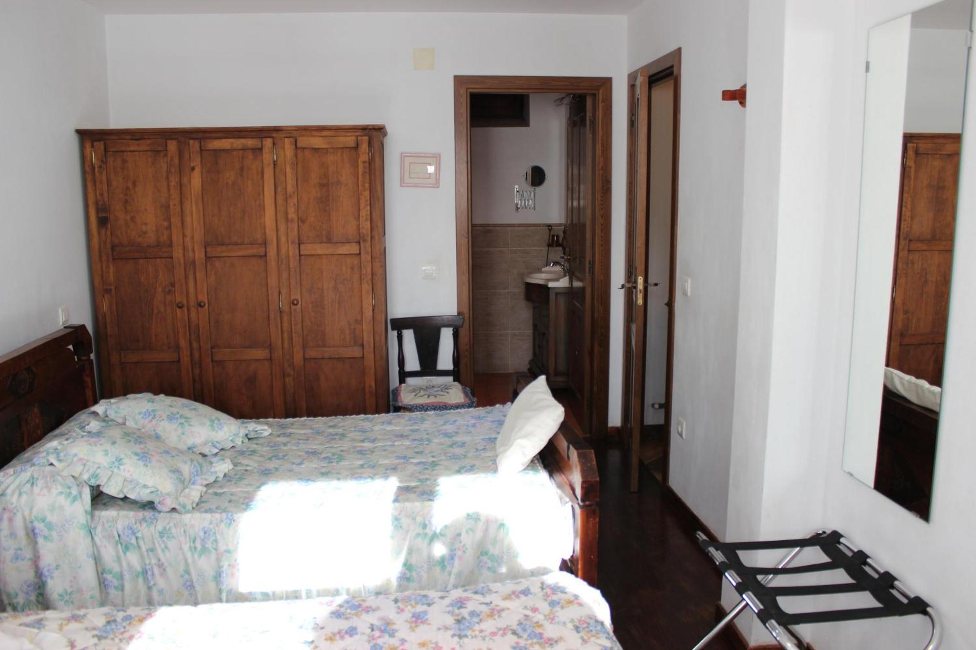 La Chimenea De Soria I Y I I Guest House Espeja de San Marcelino ภายนอก รูปภาพ