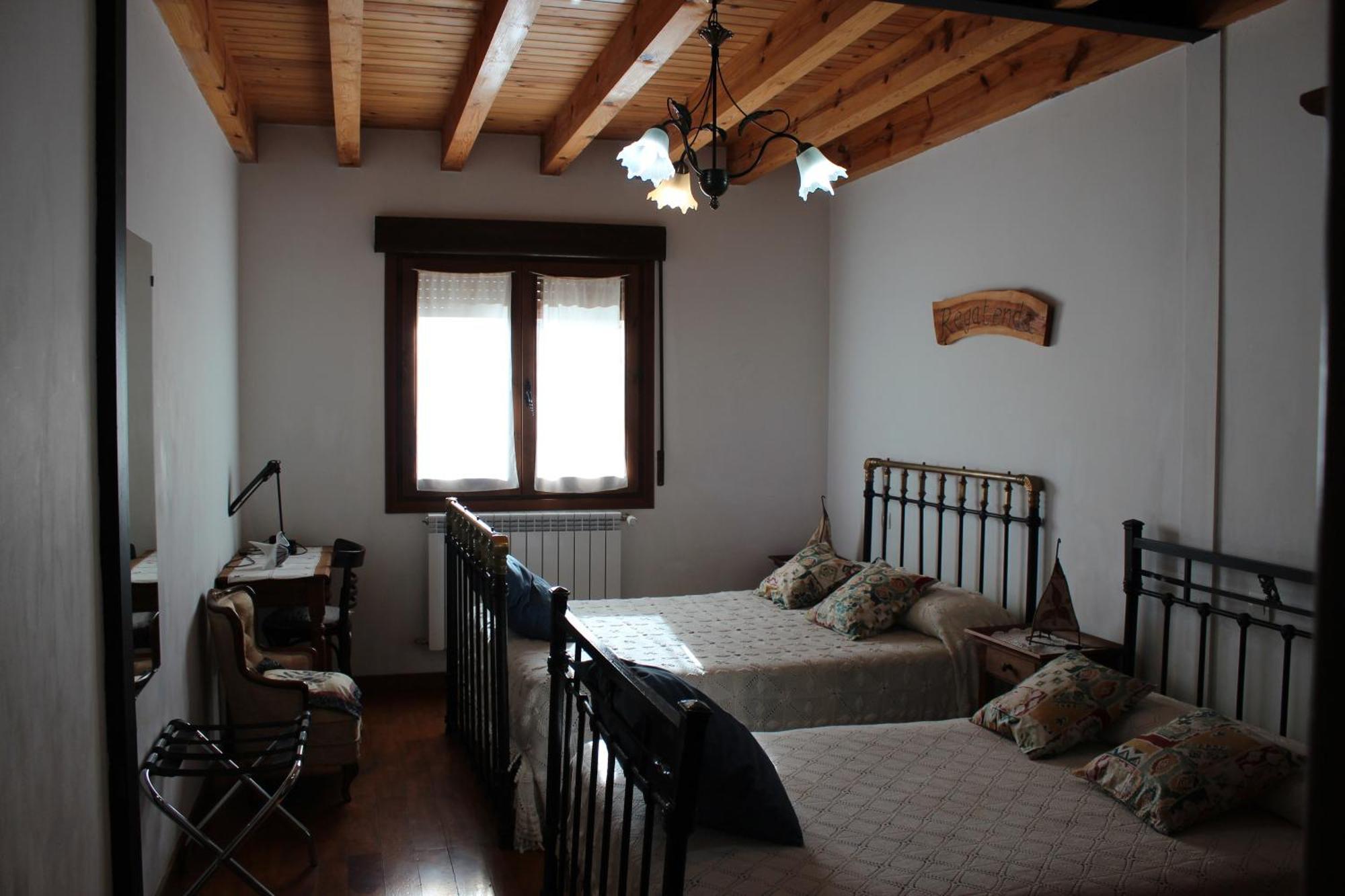 La Chimenea De Soria I Y I I Guest House Espeja de San Marcelino ภายนอก รูปภาพ
