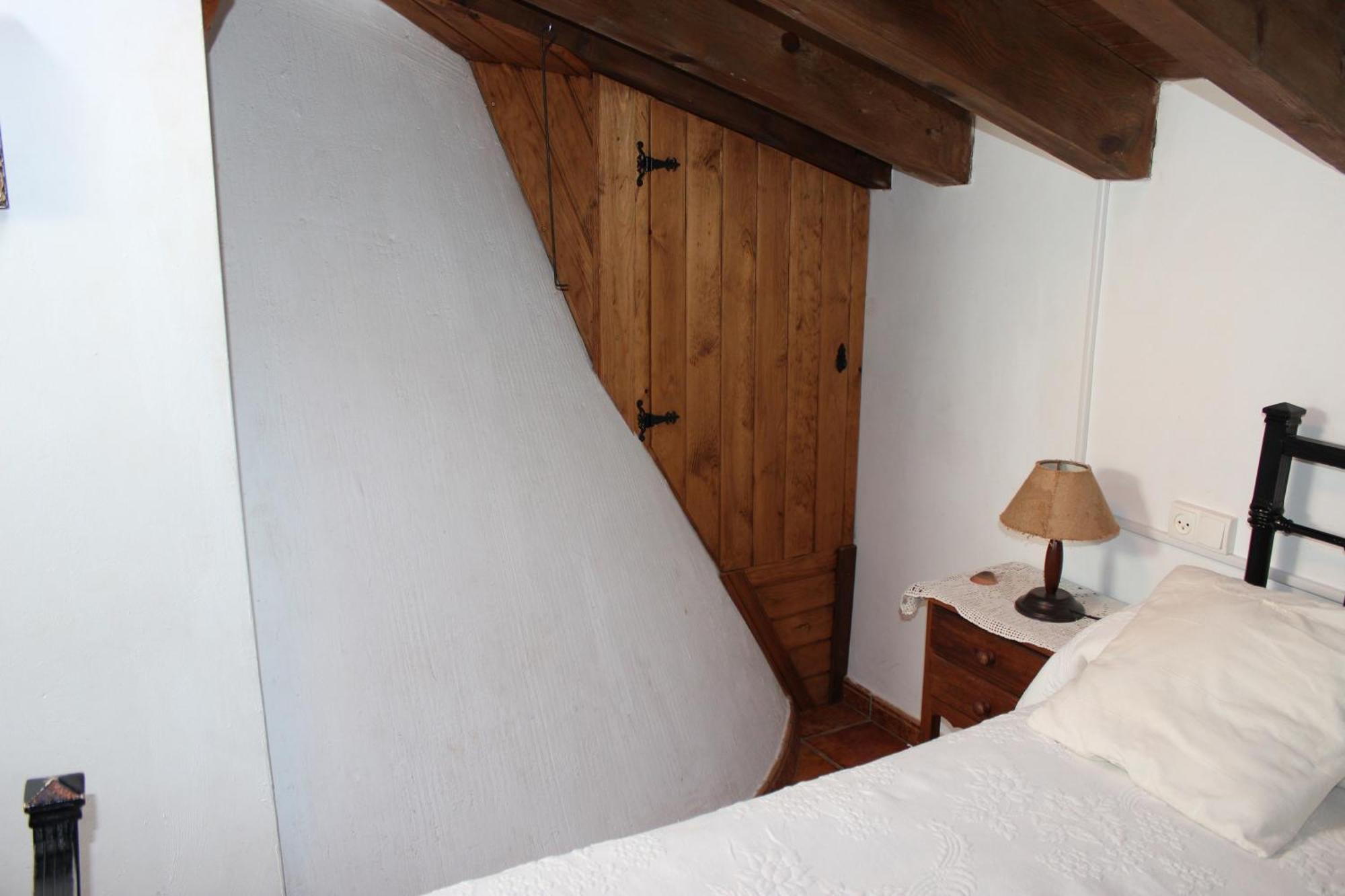 La Chimenea De Soria I Y I I Guest House Espeja de San Marcelino ภายนอก รูปภาพ