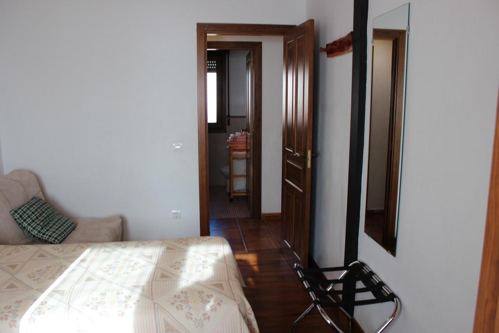 La Chimenea De Soria I Y I I Guest House Espeja de San Marcelino ภายนอก รูปภาพ