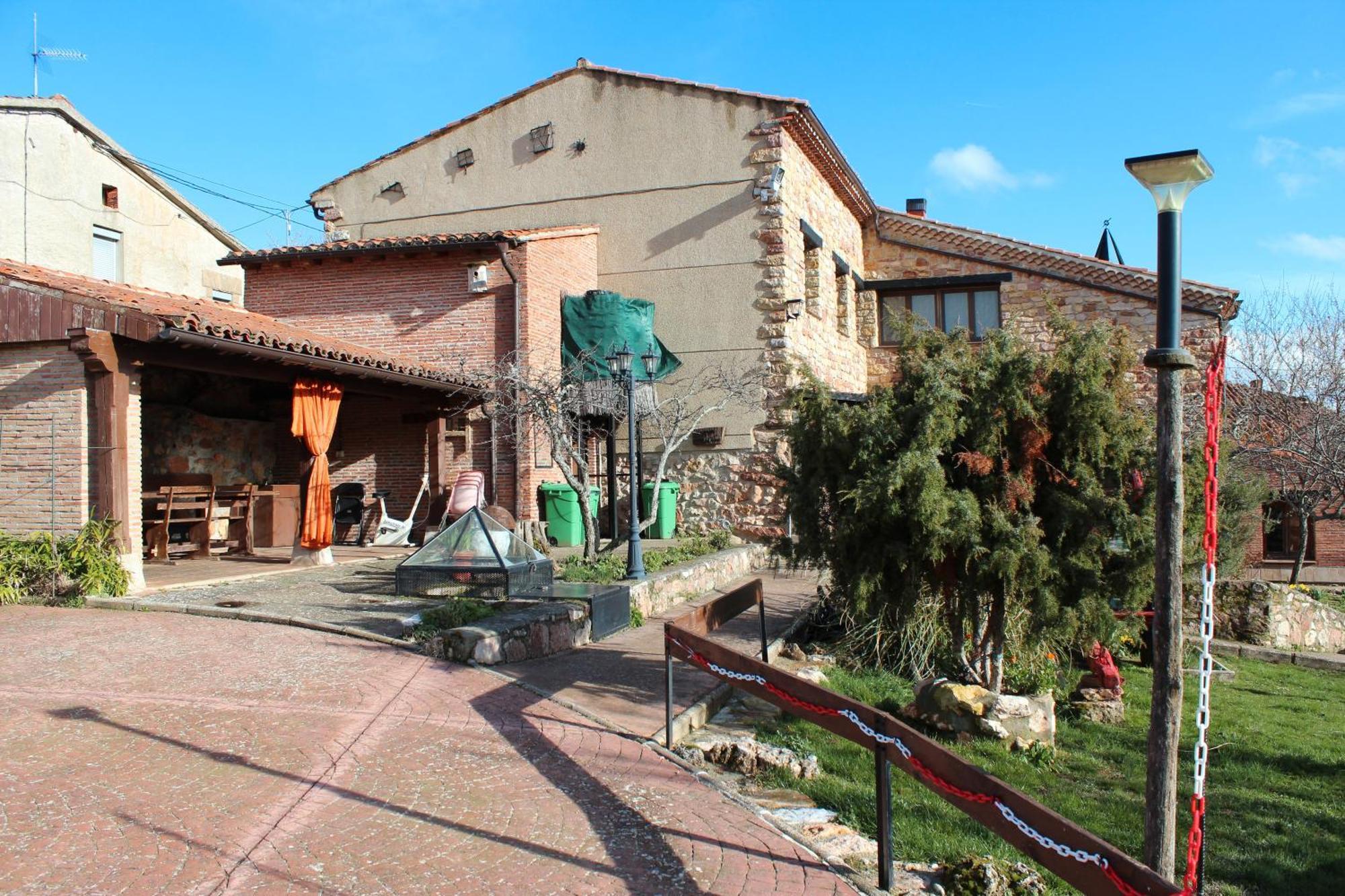 La Chimenea De Soria I Y I I Guest House Espeja de San Marcelino ภายนอก รูปภาพ
