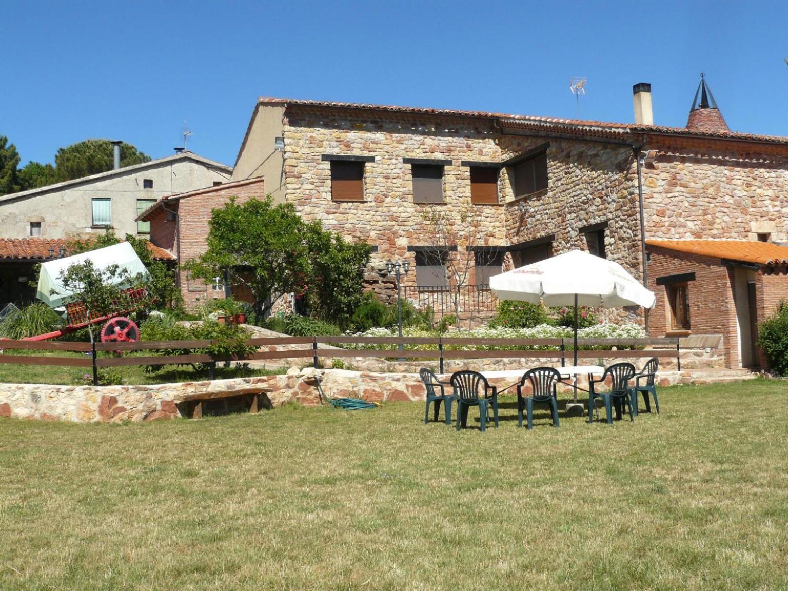La Chimenea De Soria I Y I I Guest House Espeja de San Marcelino ภายนอก รูปภาพ